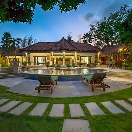 Villa Bugis Abimanyu Seminyak Extérieur photo