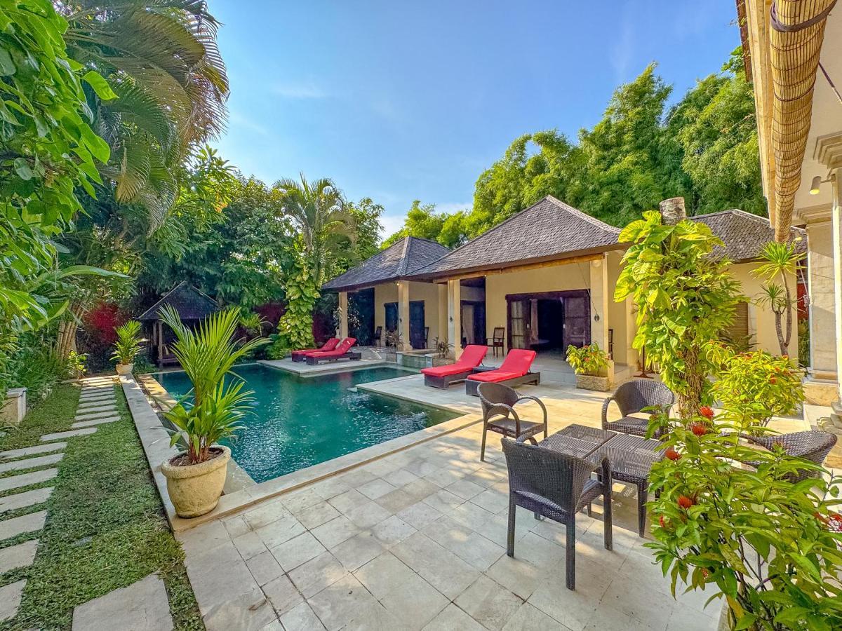 Villa Bugis Abimanyu Seminyak Extérieur photo