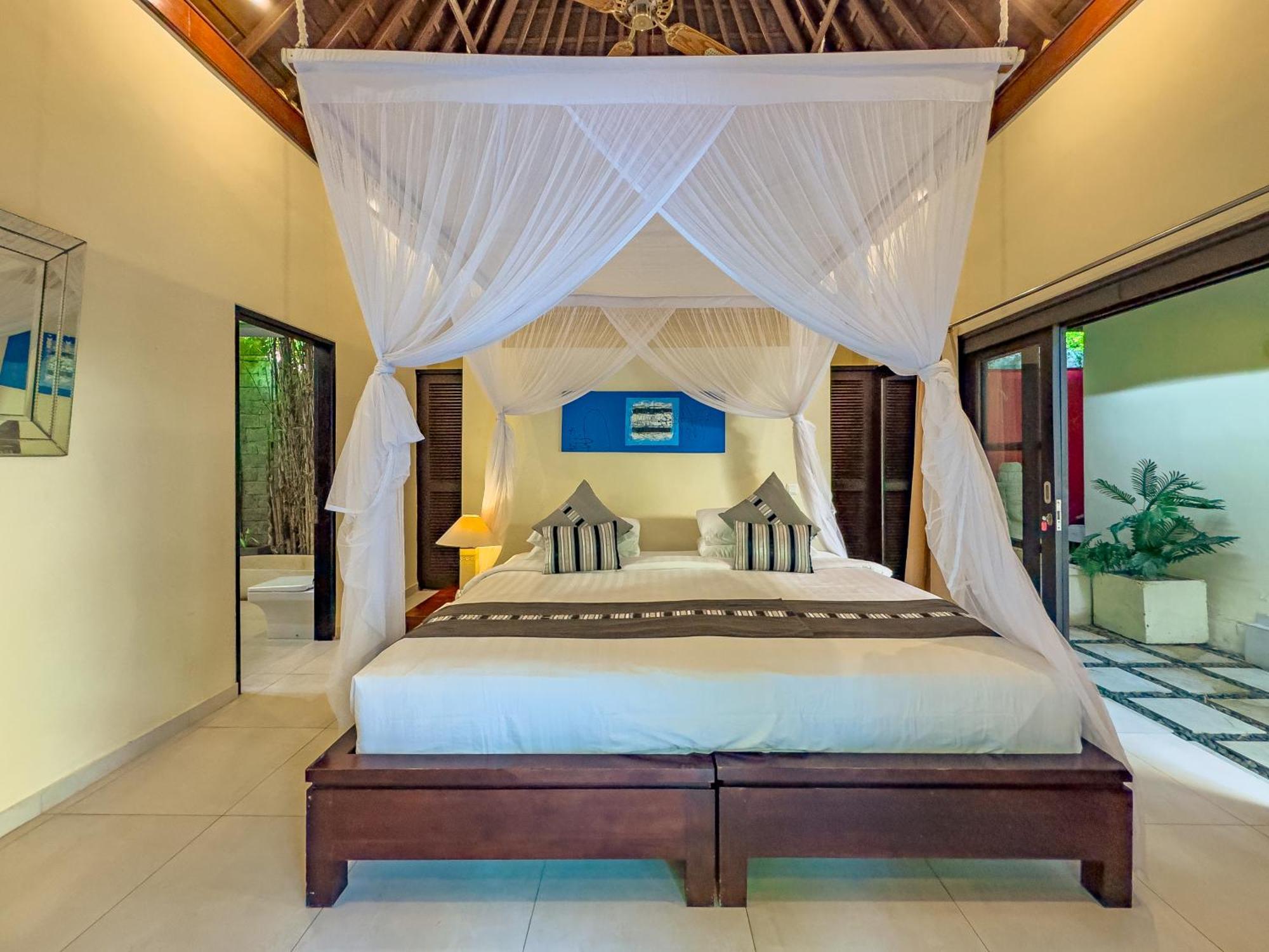 Villa Bugis Abimanyu Seminyak Chambre photo